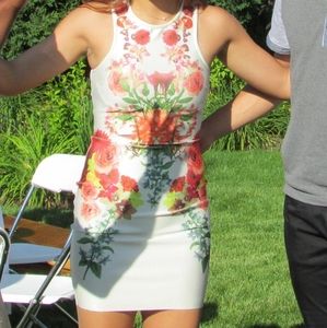 White bodycon flower dress